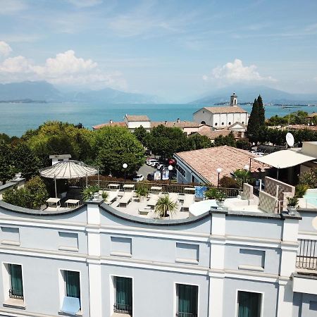 Hotel Enrichetta ديسينسانو ديل غاردا المظهر الخارجي الصورة