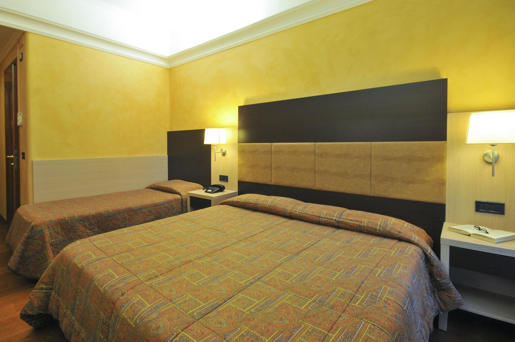 Hotel Enrichetta ديسينسانو ديل غاردا المظهر الخارجي الصورة